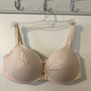 Push Up Cream Front Close Bra